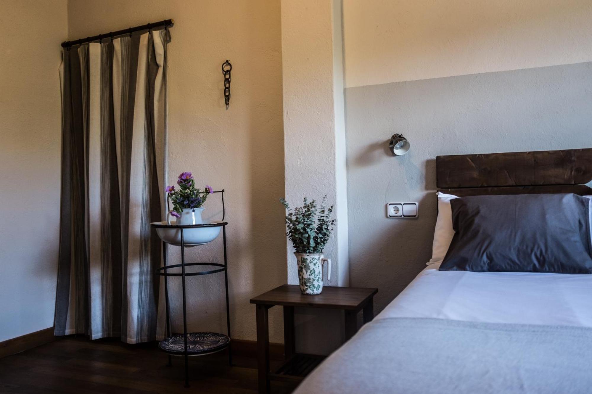 Mas De L'Arlequi Guest House Rojals Bilik gambar